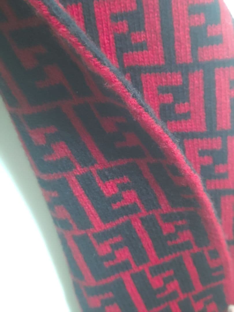 【新品未使用】FENDI フェンディ ズッカ柄 ワイン レッド マフラー ウール