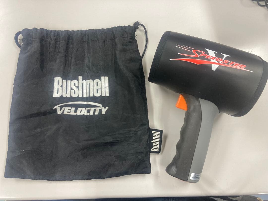 ブッシュネル　スピードスターＶ　スピードガン　速度測定器