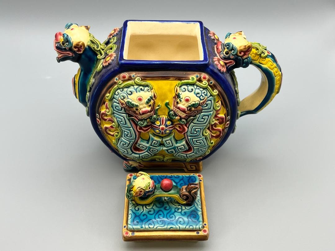 急須　龍図　智盧　陶光　林智信　林俊亨作　交趾焼　陶磁器　台湾交趾