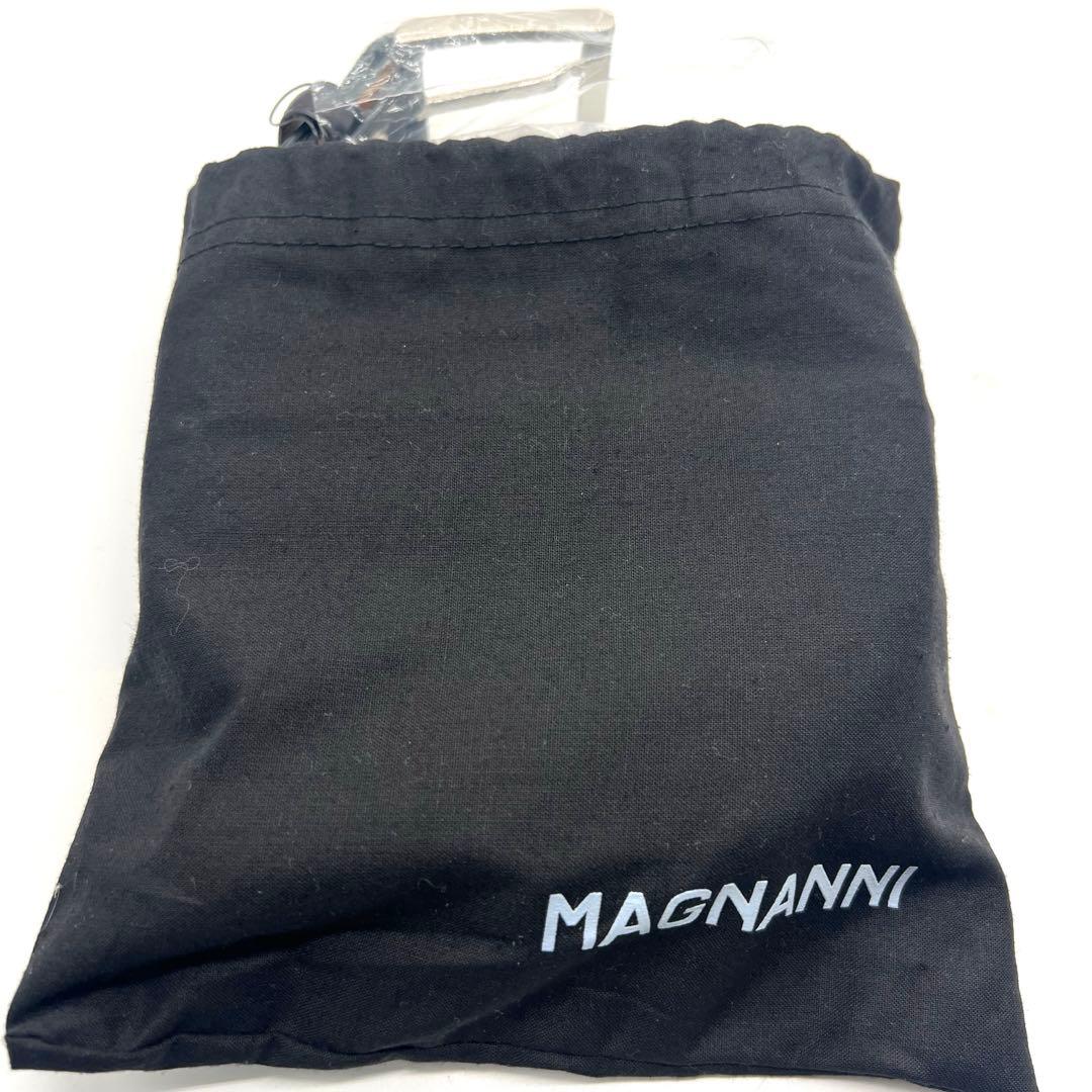 未使用品　マグナーニ　105cm ベルト　ブラック B10785DGY