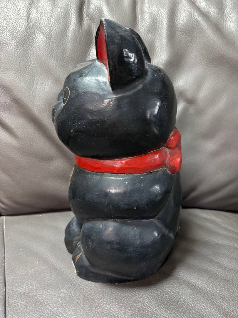 木製　黒の招き猫　置物　レトロ