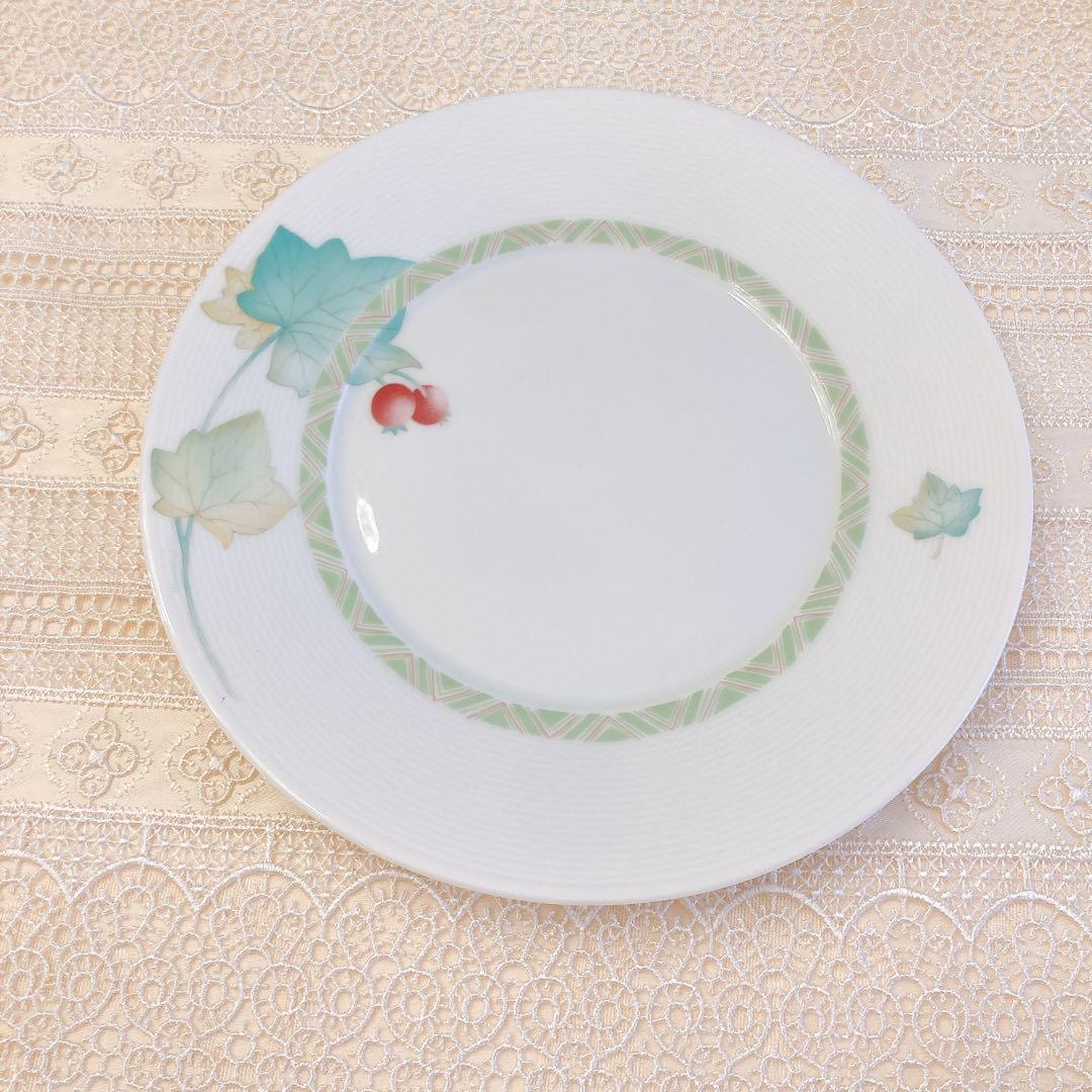 【未使用】ベルナルド リモージュ レッドベリー デザートプレート 4枚セット