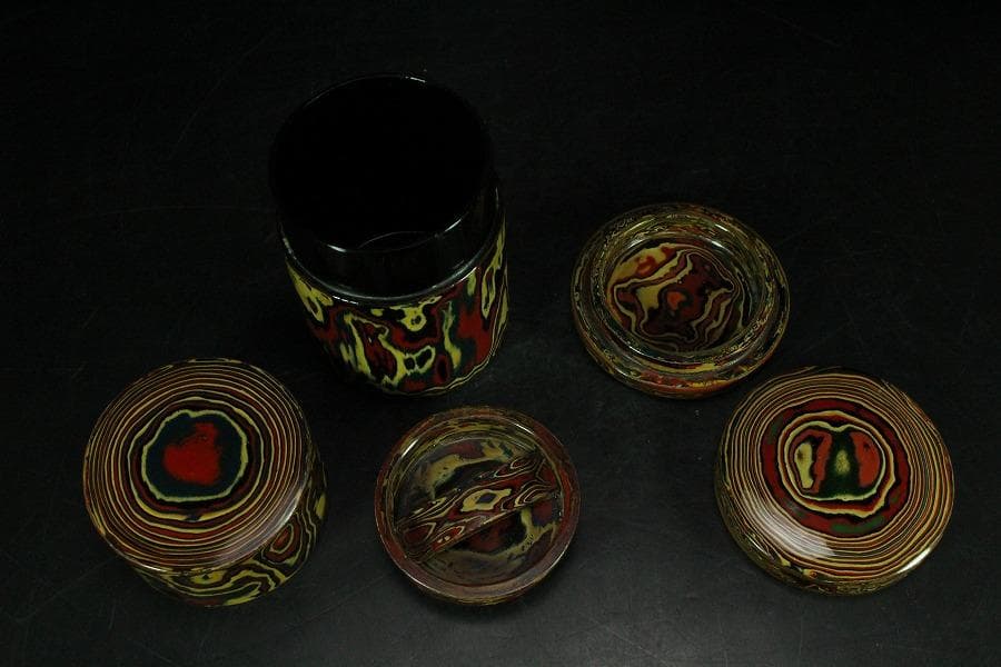 乾漆 色漆堆朱 茶器 香合 雪松作 共箱 未使用(K-A641)