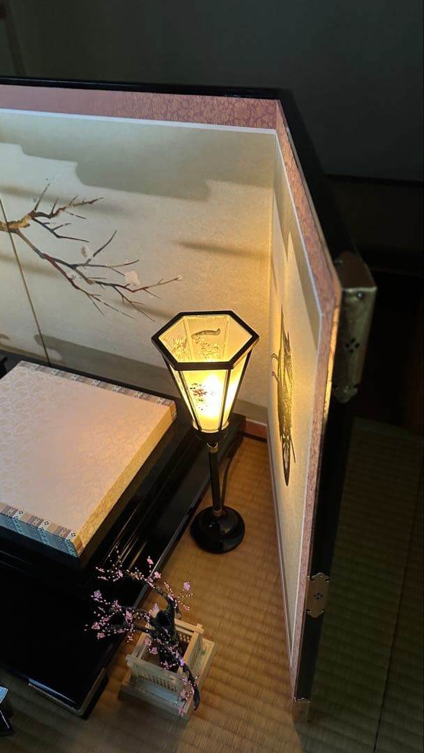 豪華！ お雛様 お飾りセット 雛飾り 屏風 親王飾り台 紅白梅 ぼんぼり