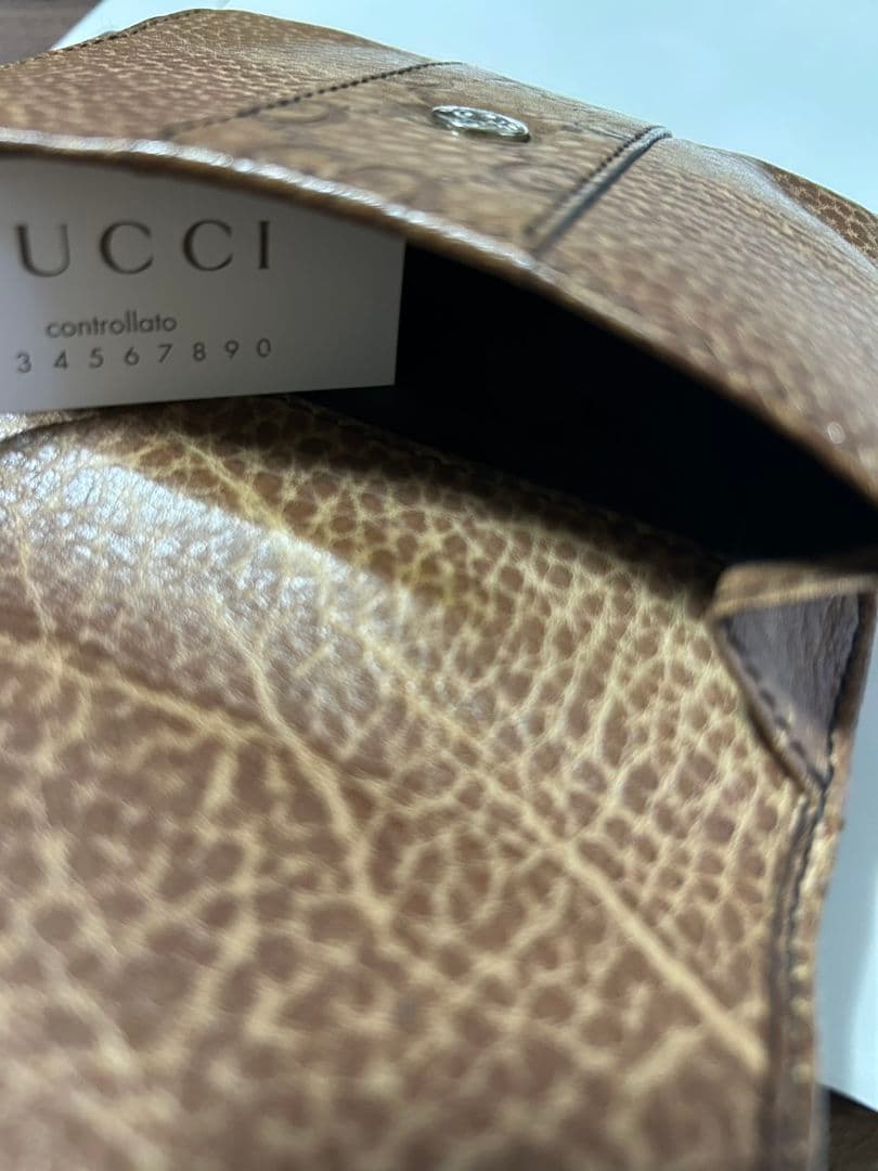 GUCCI ✨二つ折り財布 ブラウンレザー✨値下げしました
