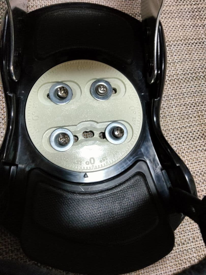 スノーボード ビンディング　tow b one M/L　新品