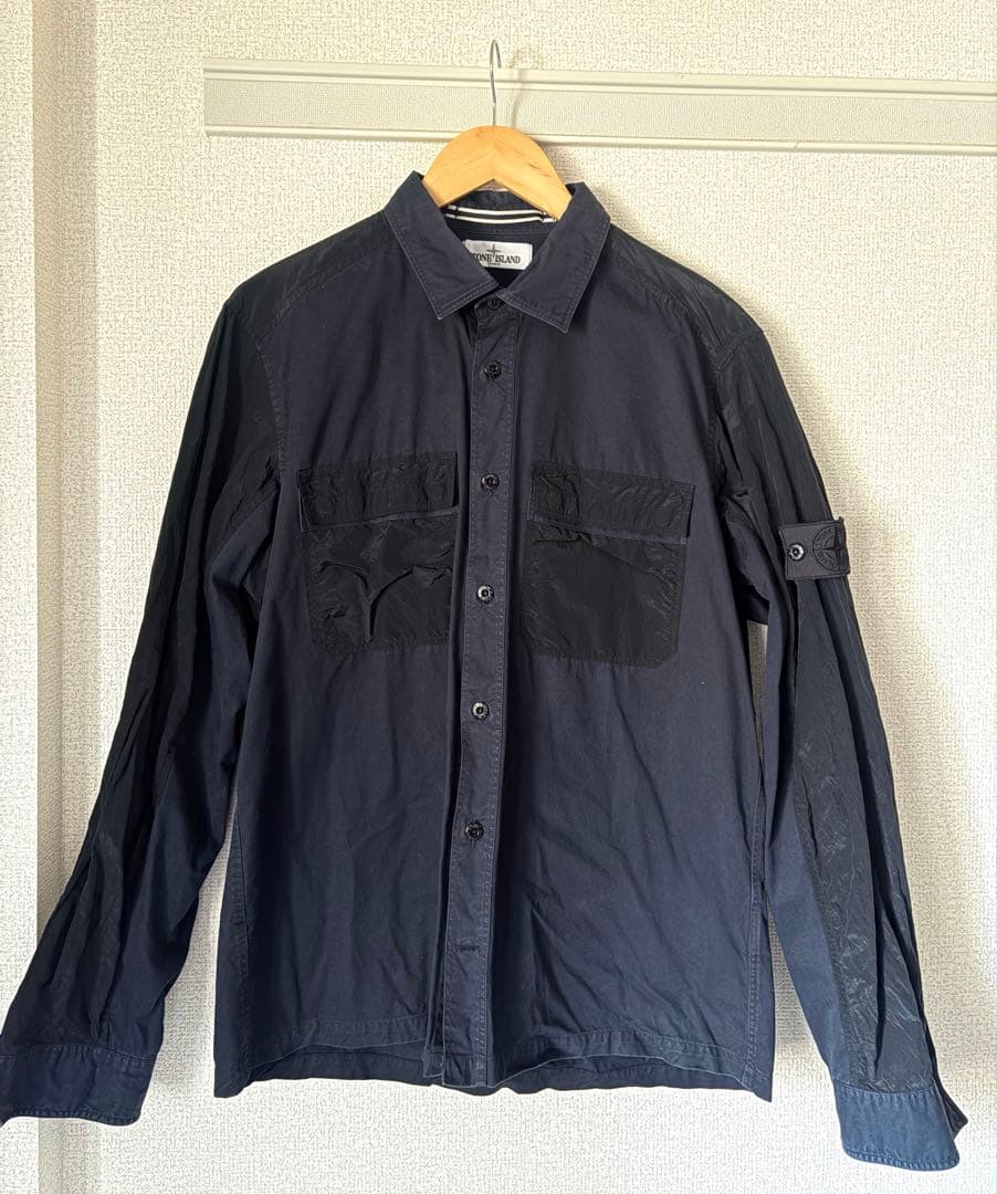 STONE  ブラックワッペン長袖シャツ