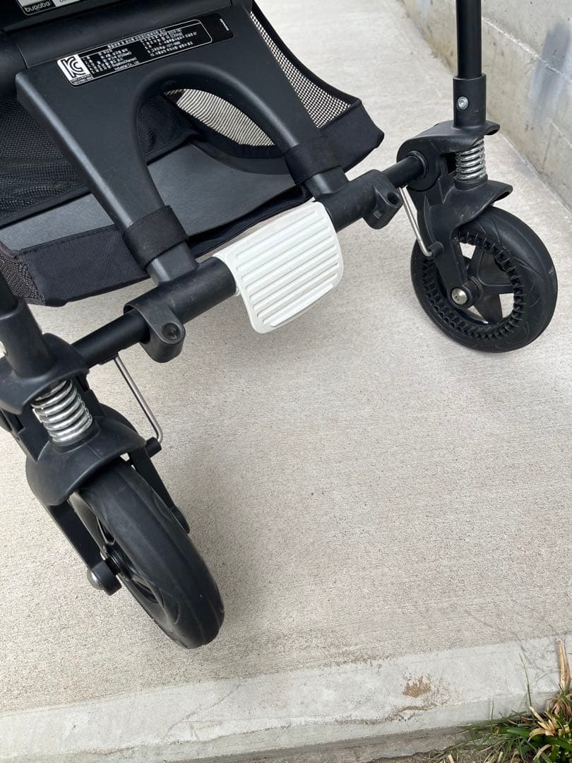 値下！バガブーbee5 ベビーカー オリーブグリーン　bugaboo スタンド有
