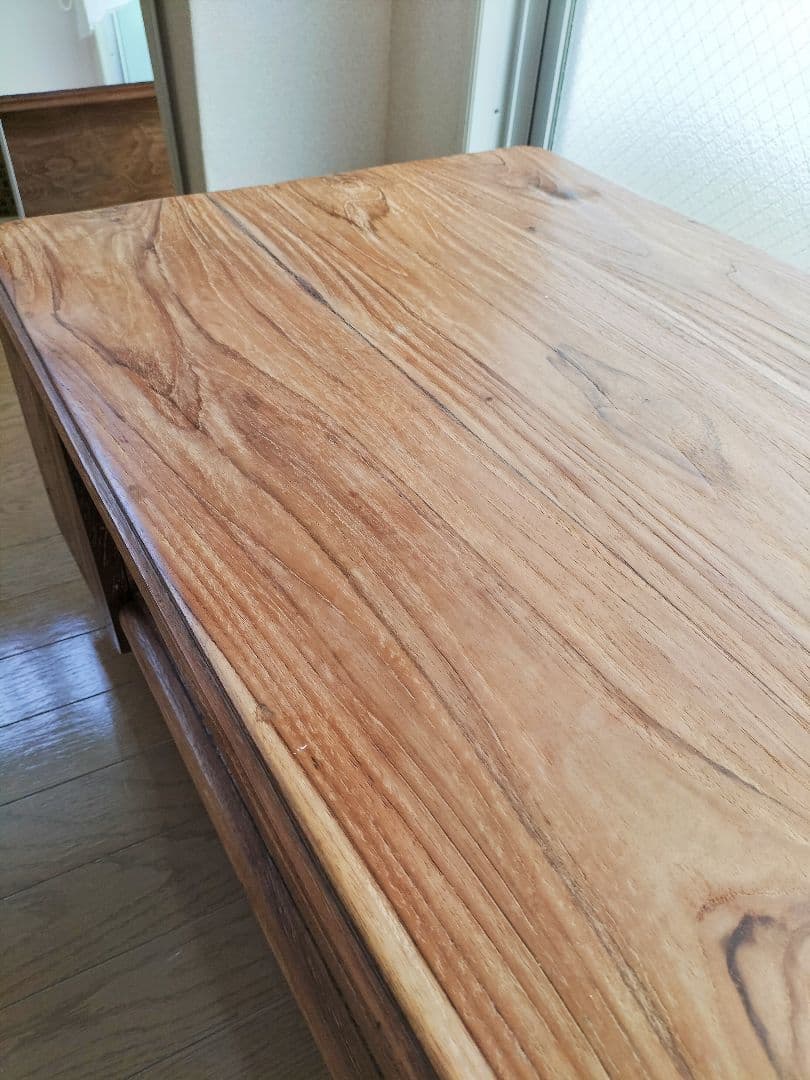 アンティーク家具　無垢チーク材ローテーブル 引き出し付き