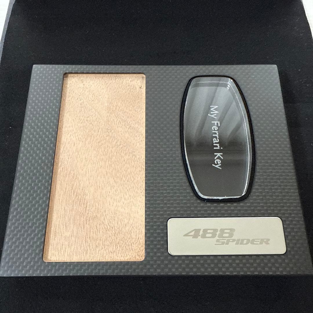 [オーナー限定商品]フェラーリ488SPIDER 木製キーボックス