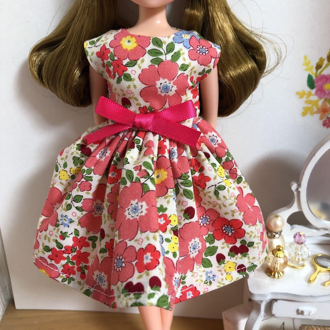 専用  リカちゃん 服 ハンドメイド  570番