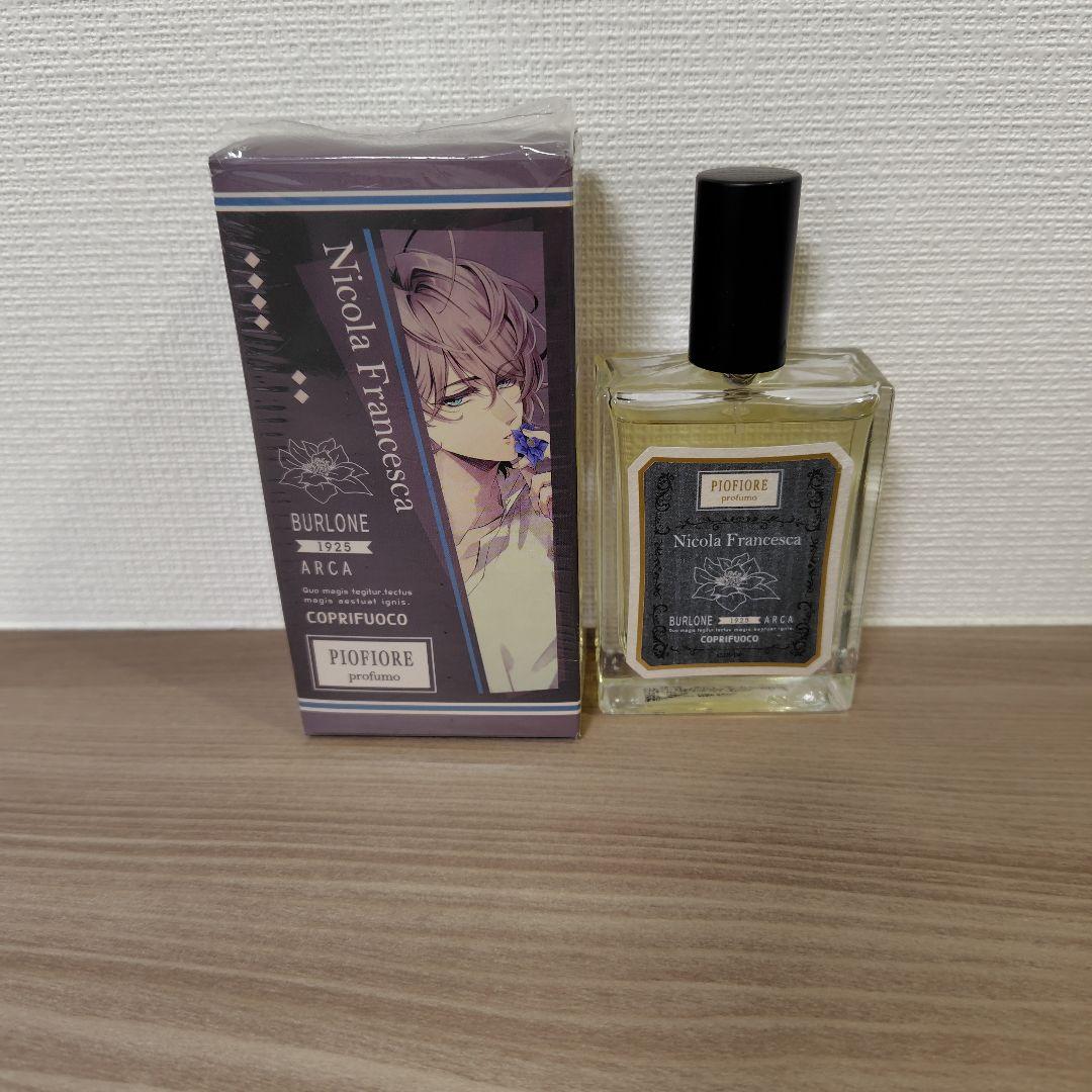 ピオフィオーレの晩鐘　ニコラ・フランチェスカ　香水　フレグランス　開封済