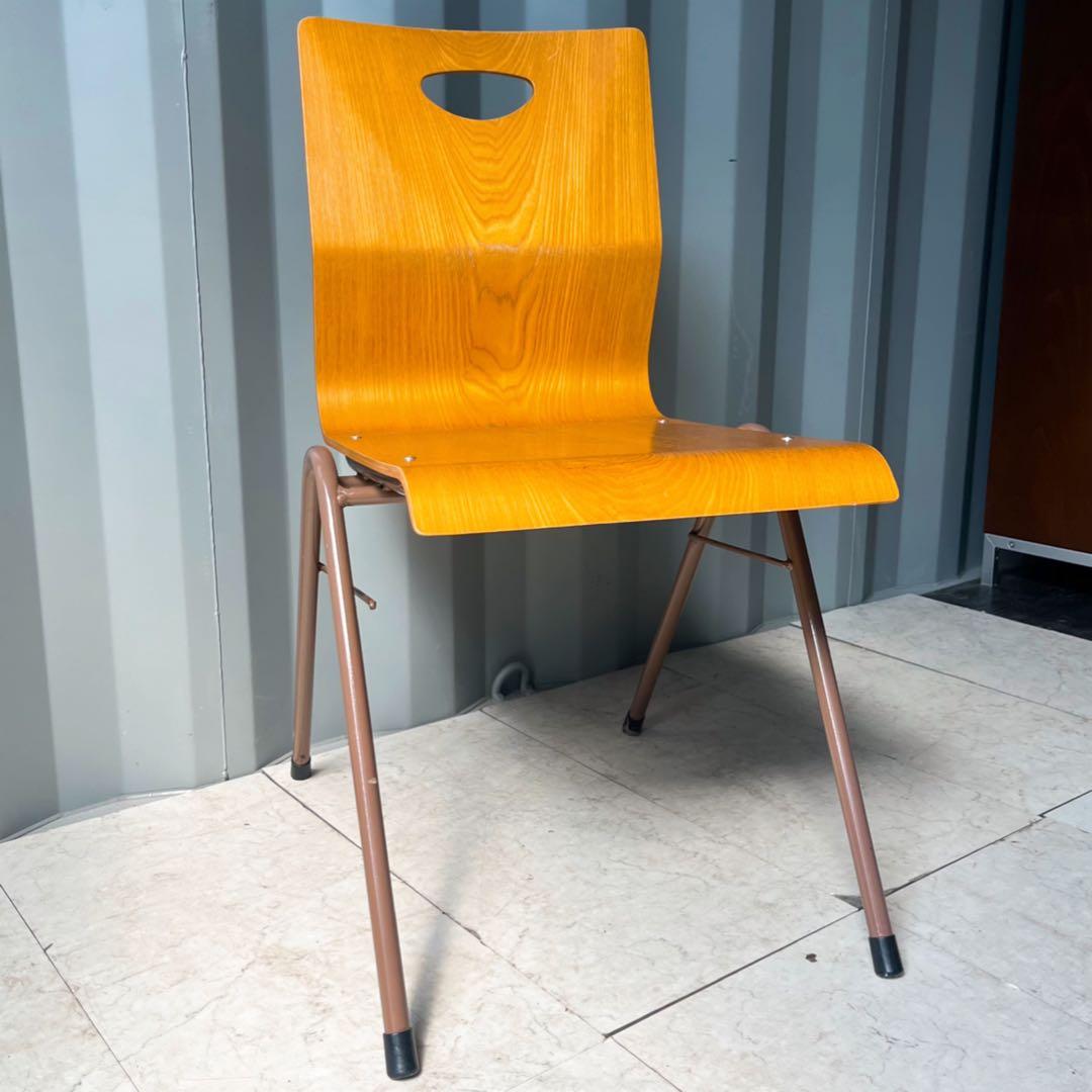 取付無料！ジャーナルスタンダード×ケーススタディ 天然木スチール脚スクールチェア