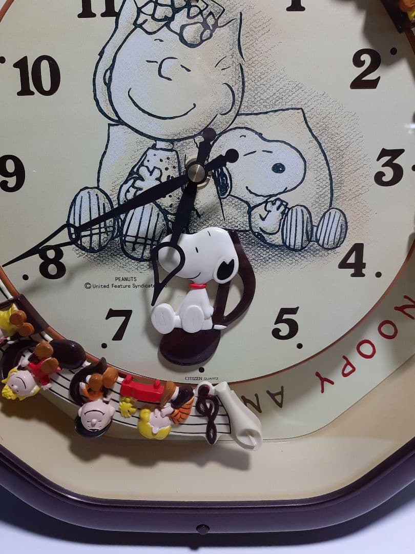 昭和レトロスヌ-ピ-からくりクオ-ツ掛け時計。完全動作品