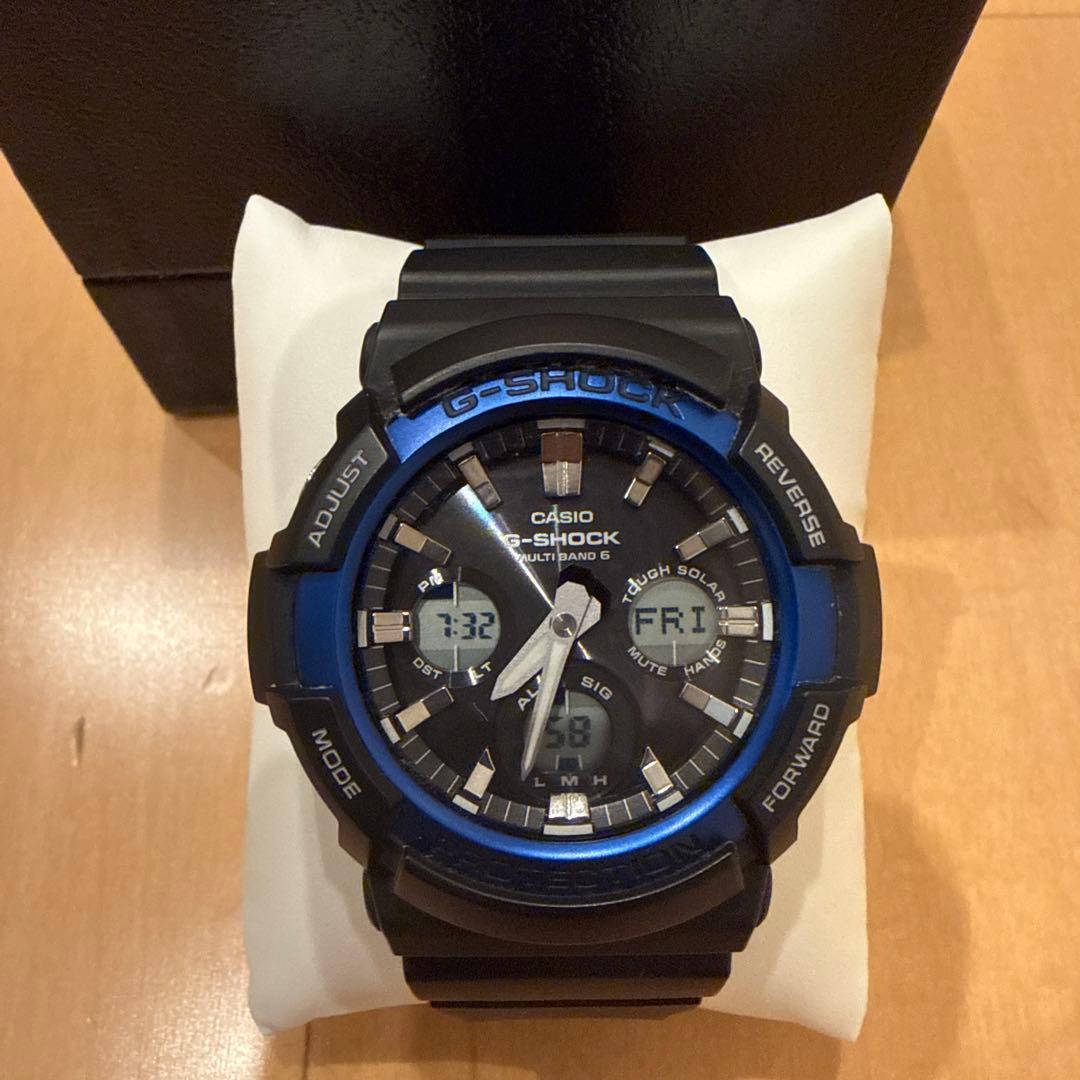中古品　カシオ　G-SHOCK GAW-100B 電波ソーラー腕時計