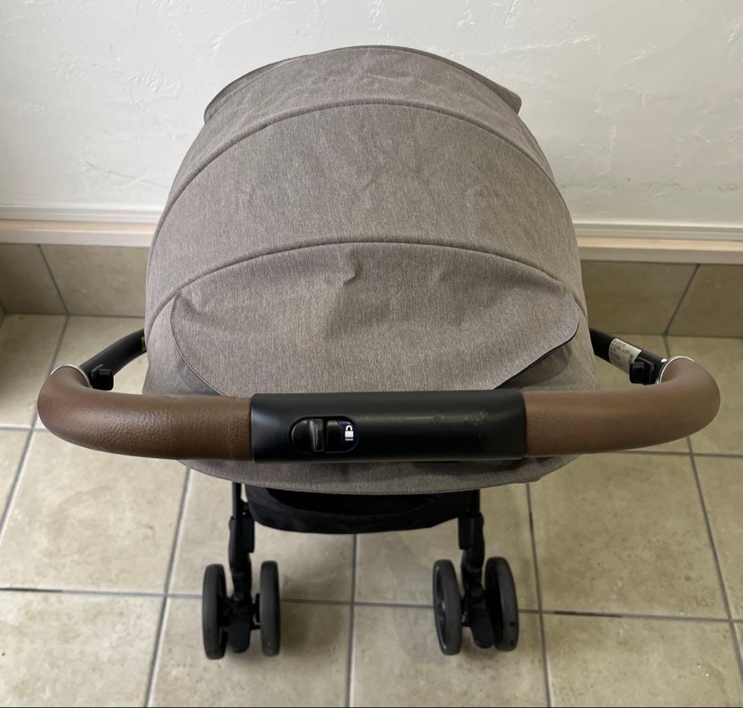 ラクーナクッションフリー アップリカ　ベビーカー　ラクーナ サイベックス　コンビ