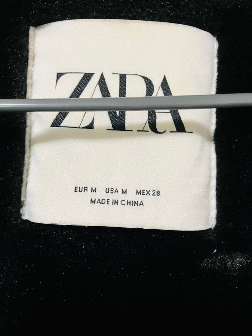 ZARA ブラックレザーアウター Mサイズ　ムートンコート