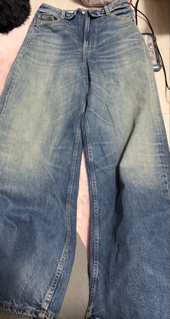 ZARA TRFミッドライズ折り返しウエストデニムパンツ