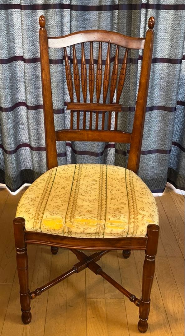 リンホーリン椅子　④