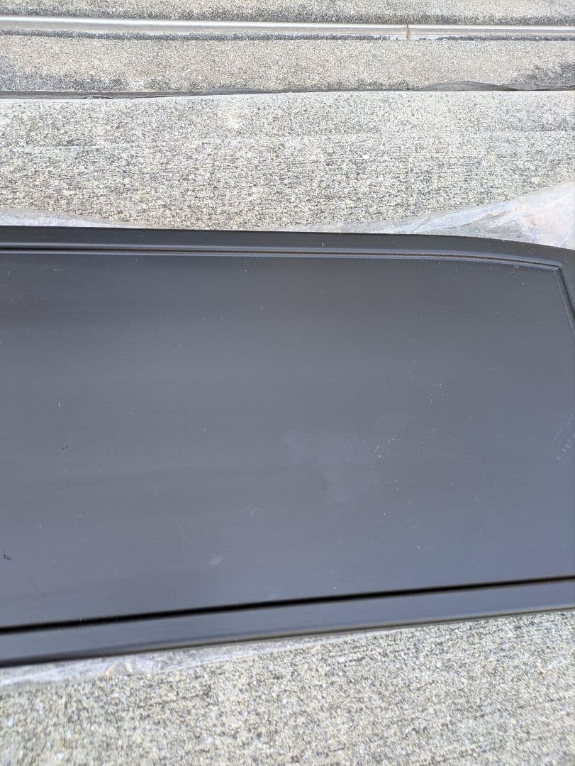 日産セレナ　C27用ラゲッジテーブル　ほぼ未使用品