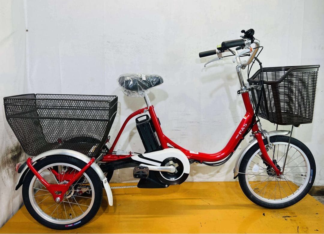 送料無料条件付き YAMAHA PAS 電動アシスト自転車三輪車(18/16型)