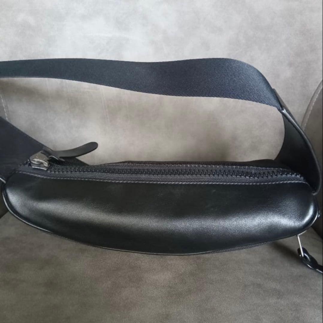 (美品)COACH ウエストポーチ ボディバッグ