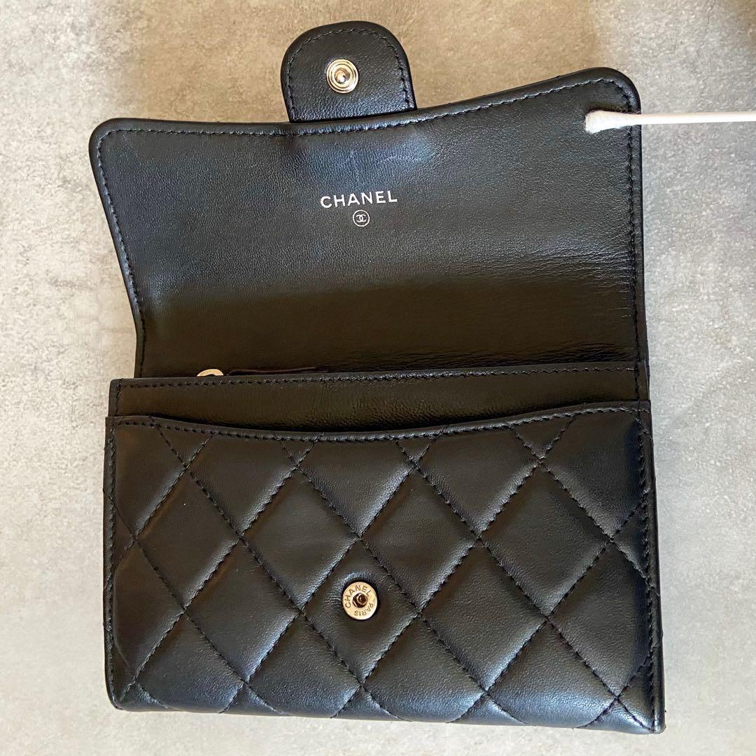CHANEL シャネル マトラッセ ラムスキン ブラック 二つ折り財布 シリアル
