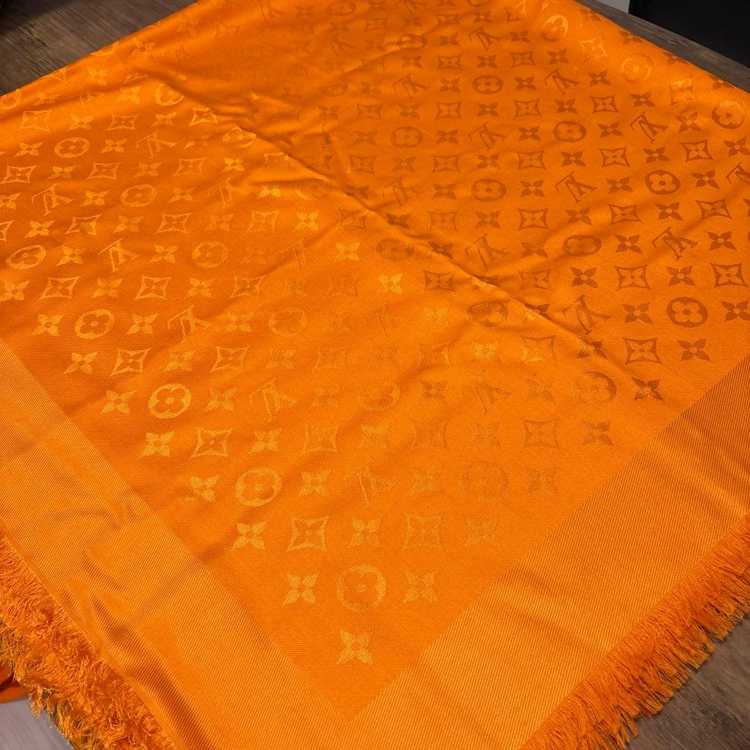 LOUIS VUITTON 大判スカール　オレンジ　美品　箱入り