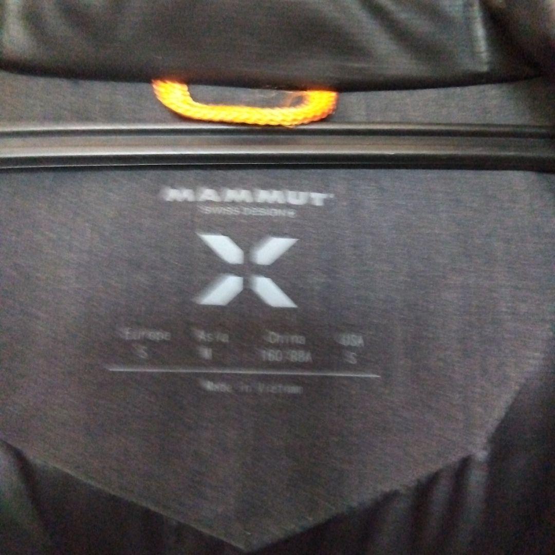 MAMMUT フード付き ダウンジャケット　M