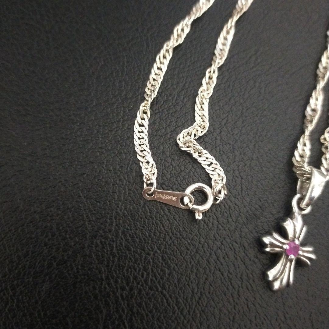 人気　クロス シルバー 925 ネックレス　　ルビーペンダント　美品