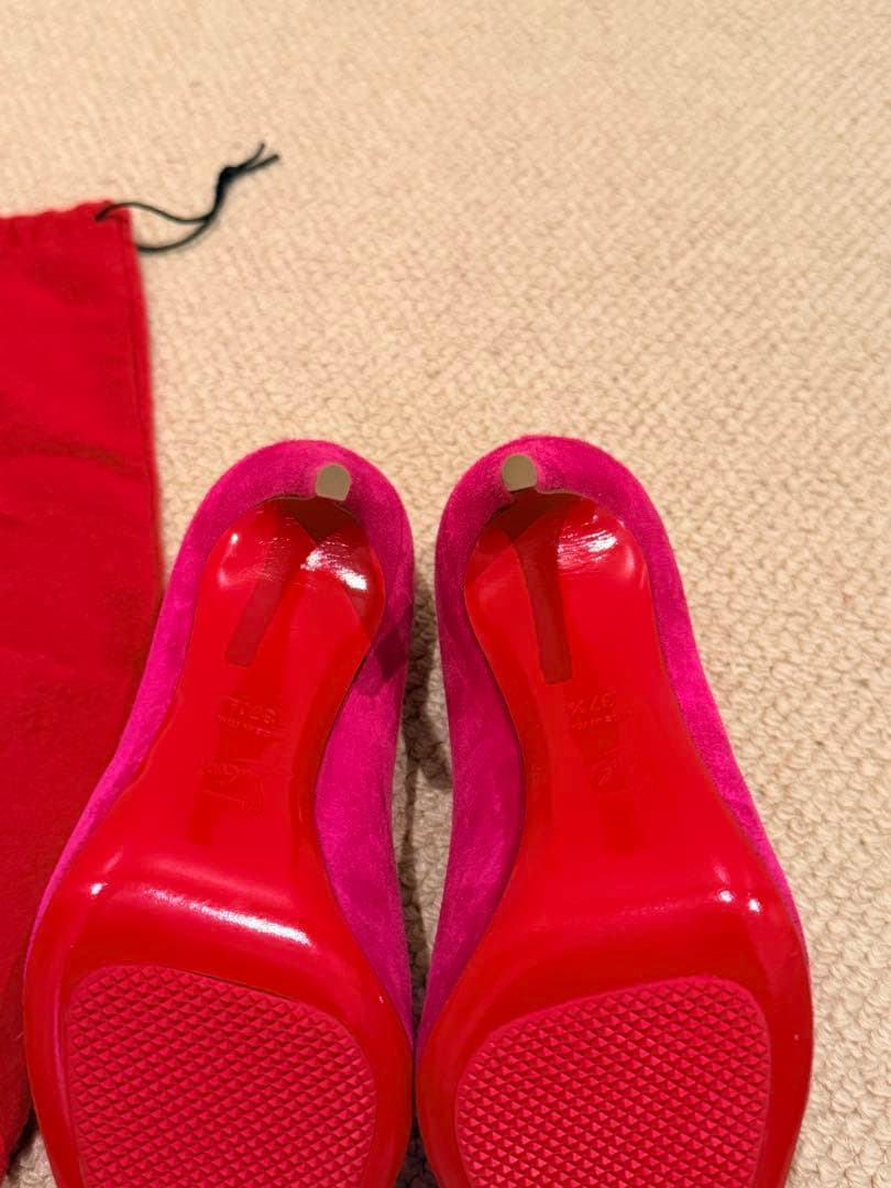 Christian Louboutin バービーピンク ハイヒール