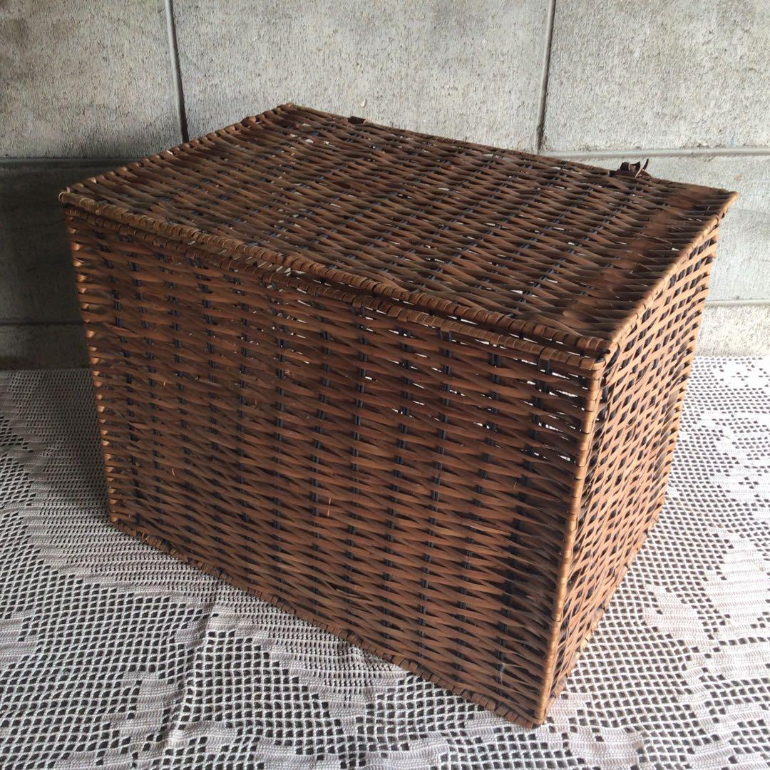 昭和レトロ・竹籠・かご・ラタン・バスケット・脱衣かご・収納箱・古道具