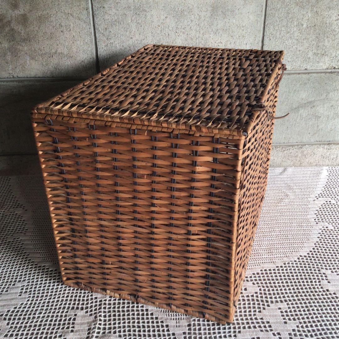 昭和レトロ・竹籠・かご・ラタン・バスケット・脱衣かご・収納箱・古道具