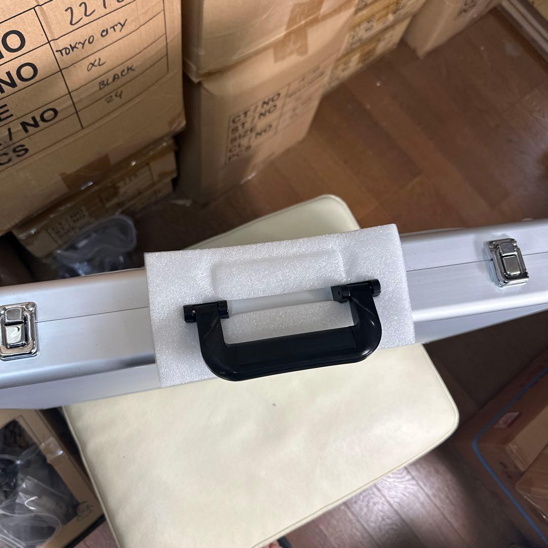 アクリル展示ディスプレイハードケース 合金アルミアタッシュケース 高透明アクリル