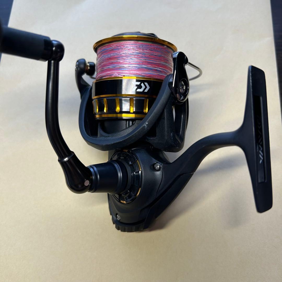 ダイワ　BG4000 箱、説明書付き