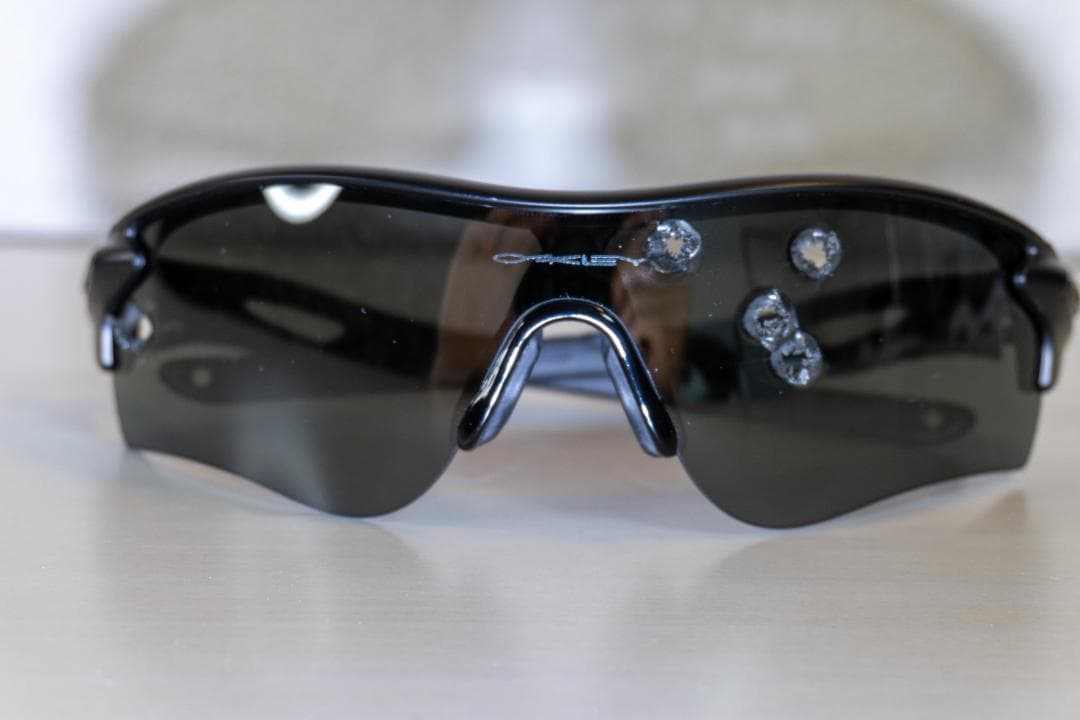 オークリーレーダーロックPRIZM IRIDIUM　5.56mm弾跡