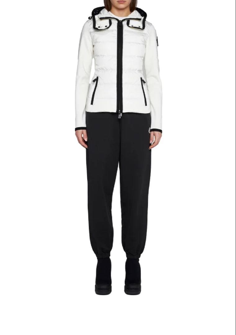 ◎高級ラインMONCLER GRENOBLE 美品◎