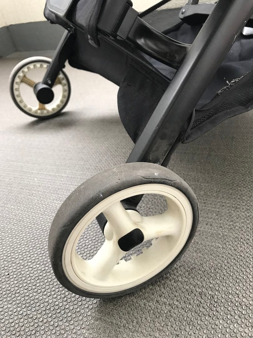 サイベックス　リベル　cybex LIBELLE ベビーカー