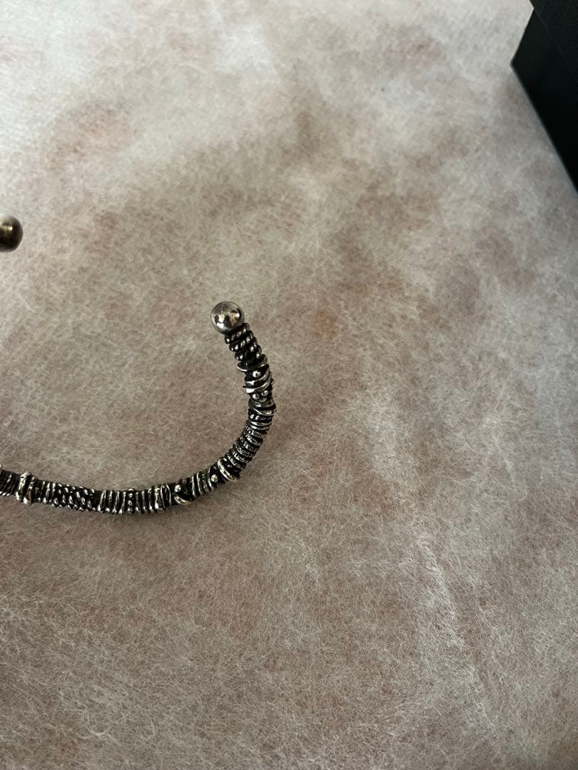 SAINT LAURENT メタルオープンバングル　シルバー　サンローラン
