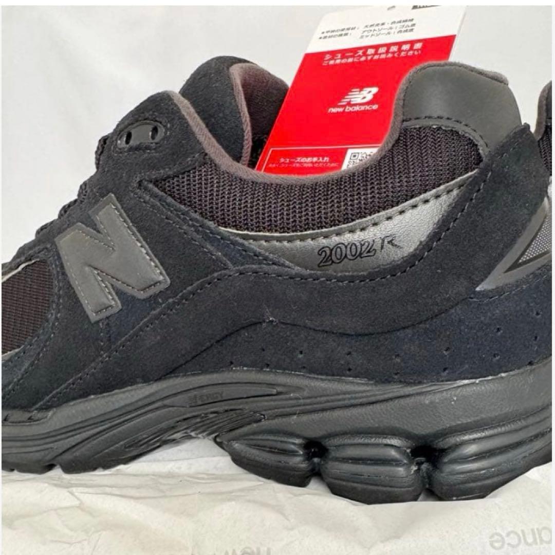 【即完売品】New Balance 2002R トリプルブラック　27cm