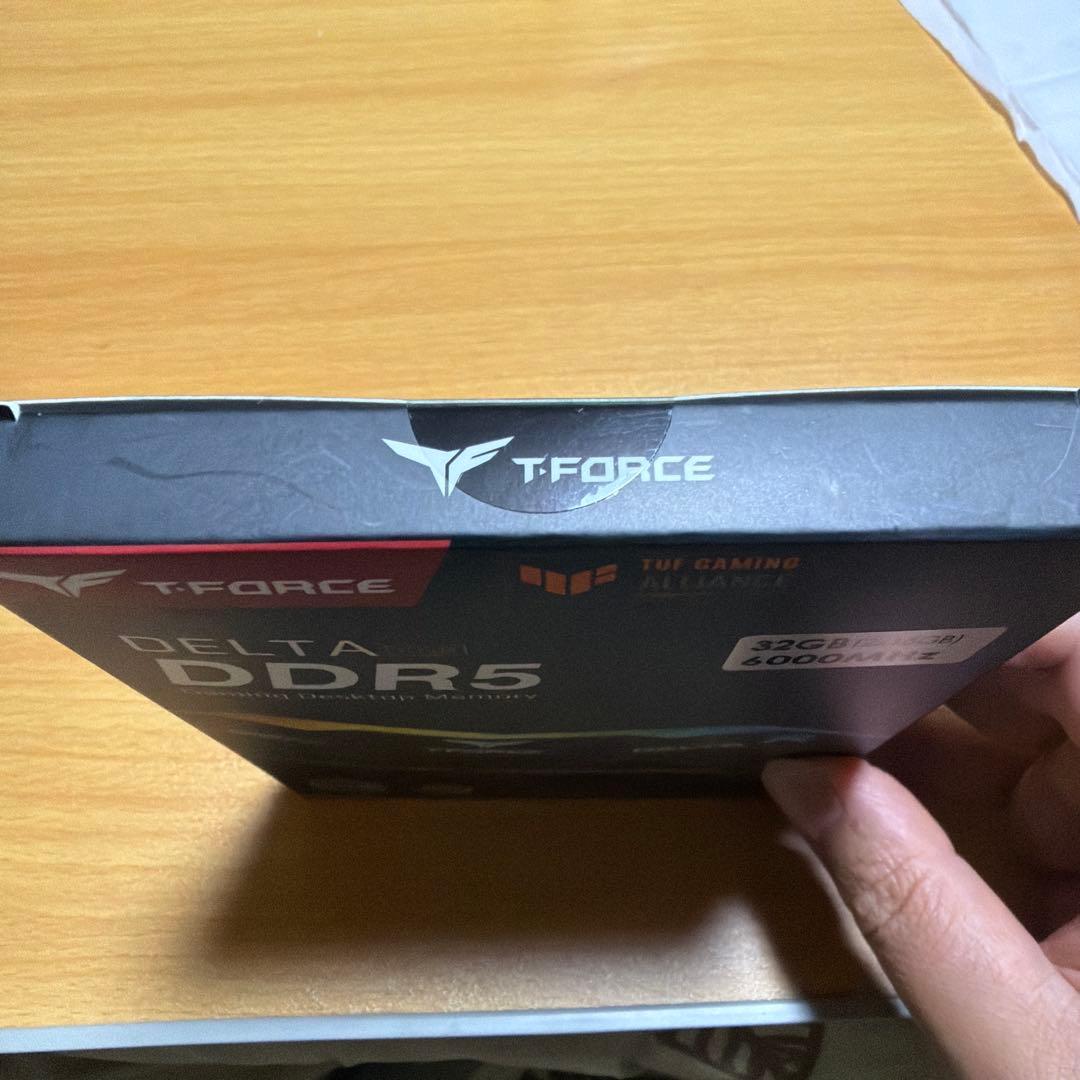 DDR5メモリー 32GB(16GBx2)