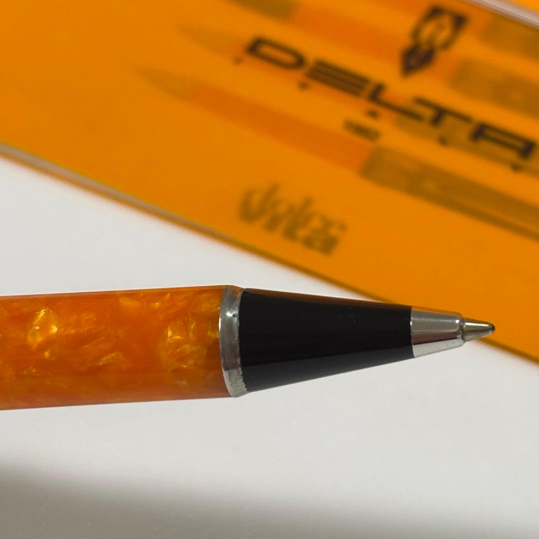 DELTAデルタ　ドルチェビータ　ミディアム　ボールペン