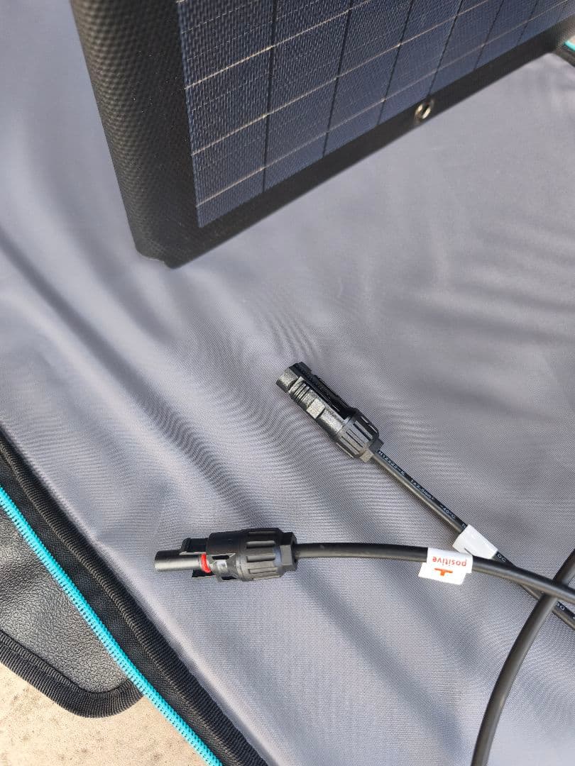 SATOちゃん ECOFLOW 片面ソーラーパネル 160w 折りたたみ