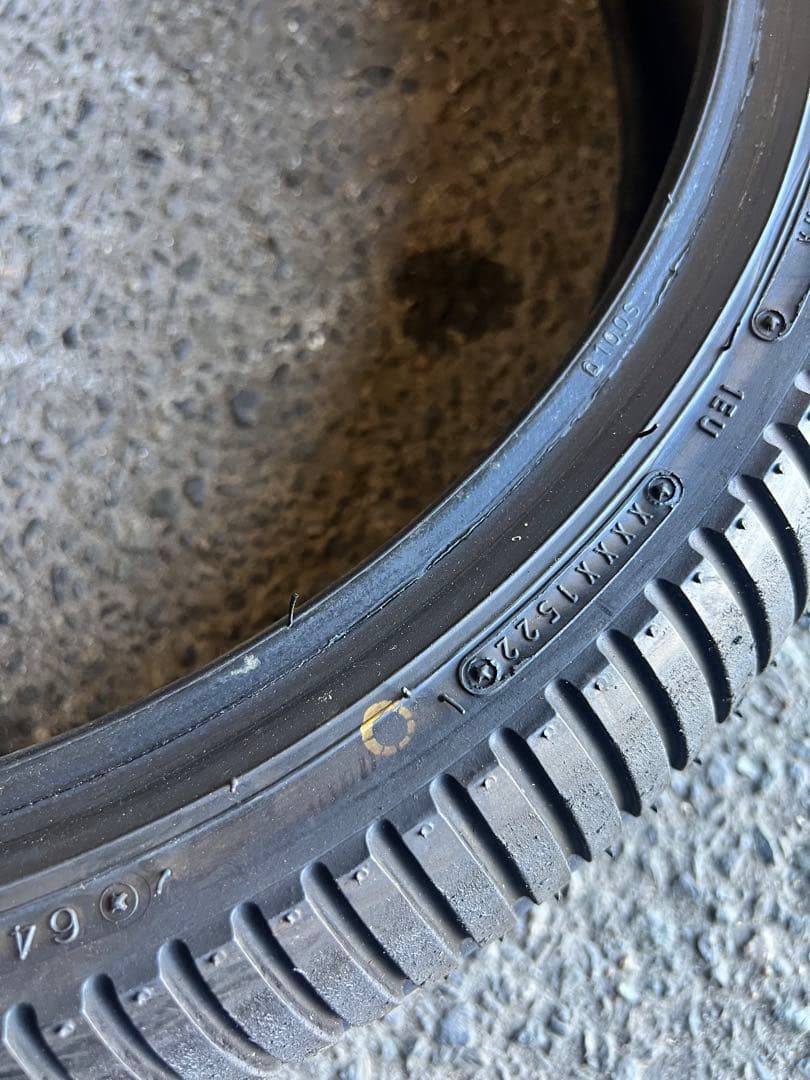 送料込み室内保管 中古レインタイヤ　DUNLOP KR389 前後セット