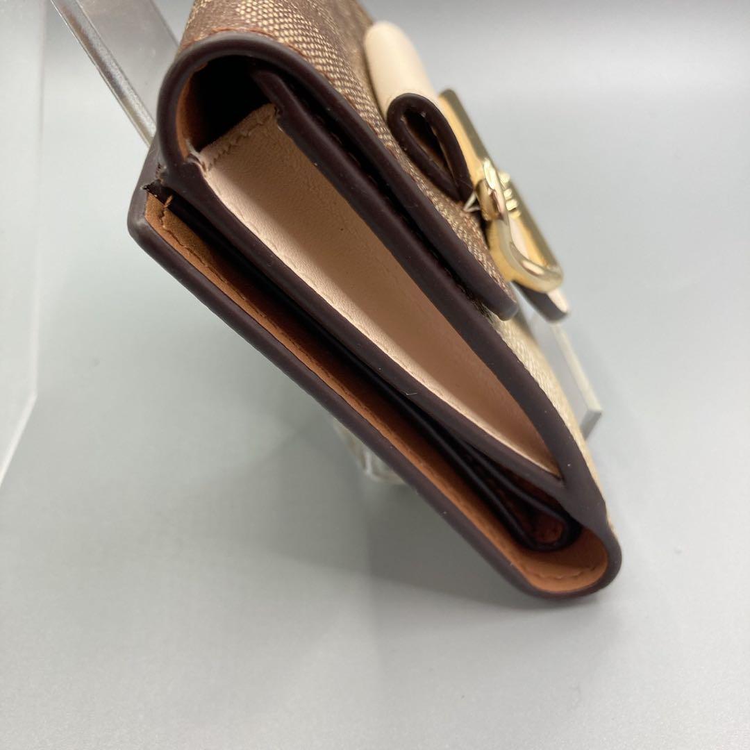 値下げ　未使用 COACH コーチ 三つ折財布 シグネチャー　ミニ ウォレット