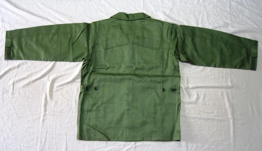 想定：ＯＤ戦闘服３型（５Ｂ、ＶＣリップストップ服地）