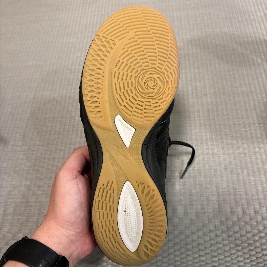 MORELIA SALA ELITE インドア　24.5