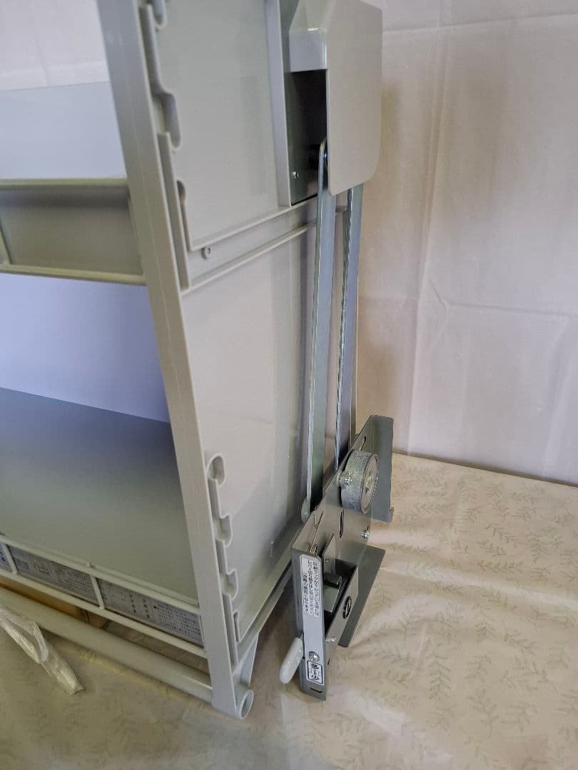 タカラ　吊戸用昇降棚　TDUR-901①