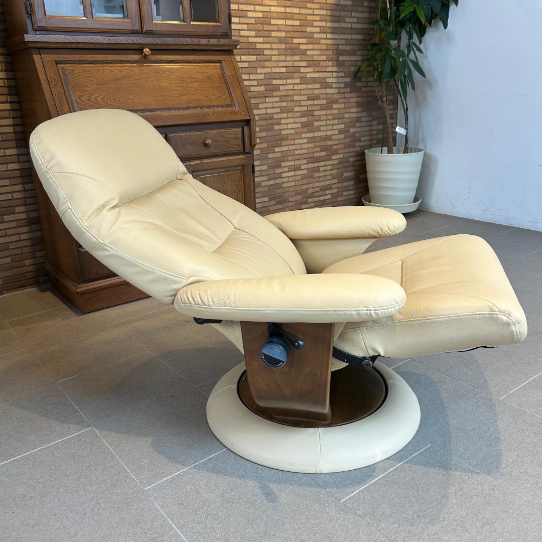 サマーセール♥Karimoku 　リクライニングチェア＆オットマン　FC103