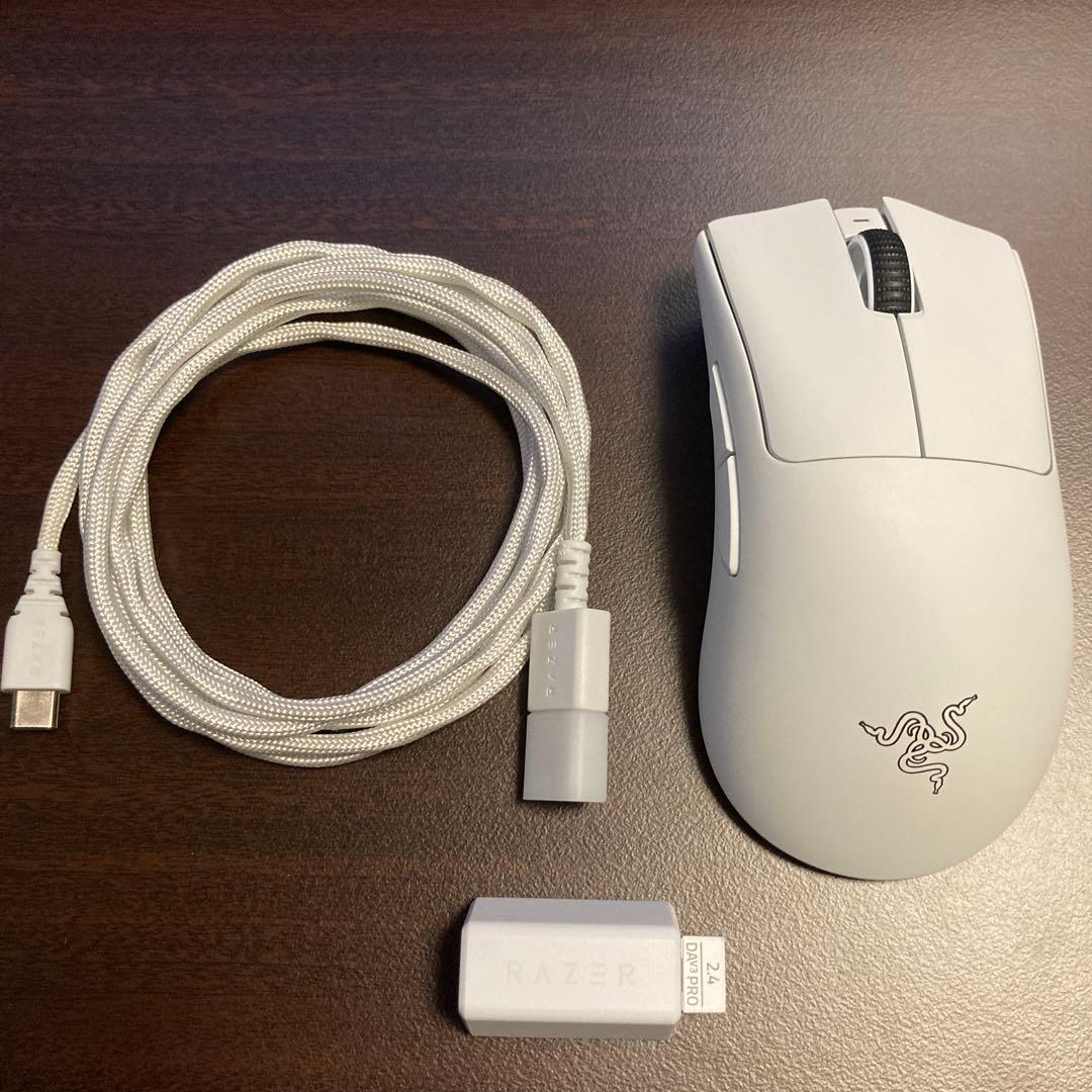 Razer DEATHADDER V3 PRO ホワイト